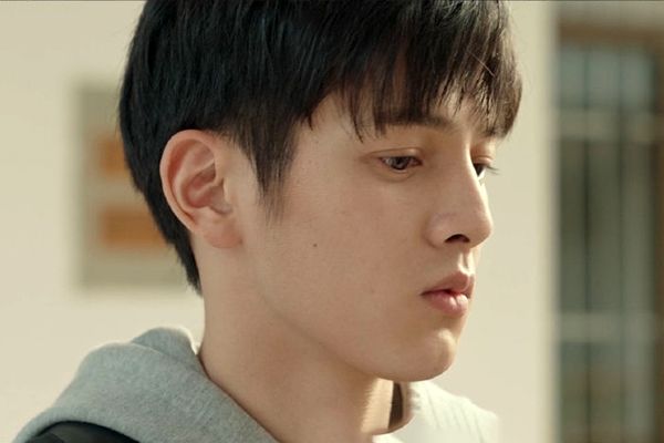 《非处方青春》男三女三感情线成亮点?他们如何赢得观众的心?