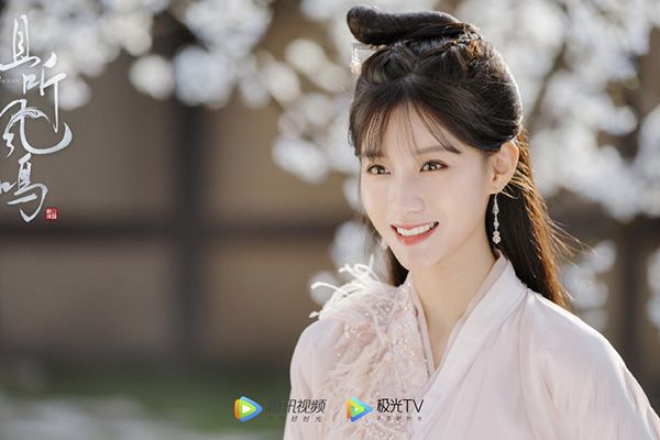 《且听凤鸣》朝歌的扮演者是谁?陈意涵还有哪些影视作品?