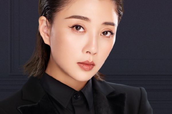 《好女好男》廖莎扮演者殷桃尊重职业?演员殷桃是一个怎样的人?
