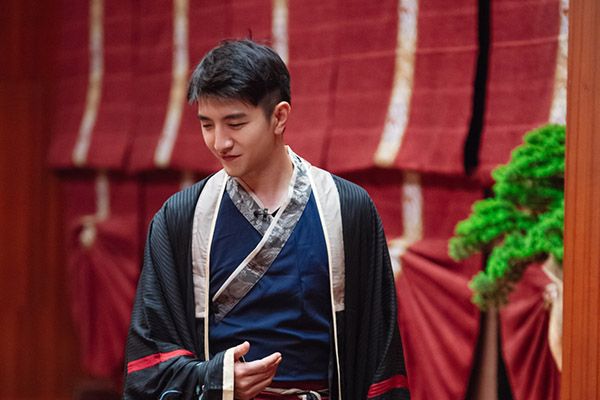 《遇见璀璨的你》金瀚化身毒舌总裁季默?少年金瀚的演技怎么样?