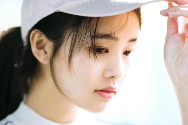 《一生一世》白鹿如何完成自己的演员签约?白鹿如何形容任嘉伦?