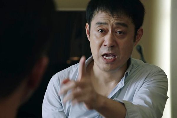 《猎狐》中他为什么第一集就死了?于小卉为什么放弃夏远选择郝小强?