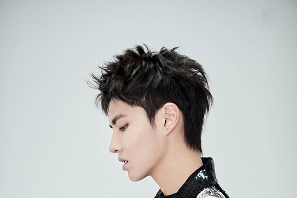 《青簪行》杨紫吴亦凡共同现身发布会?杨紫发布会古装获好评?