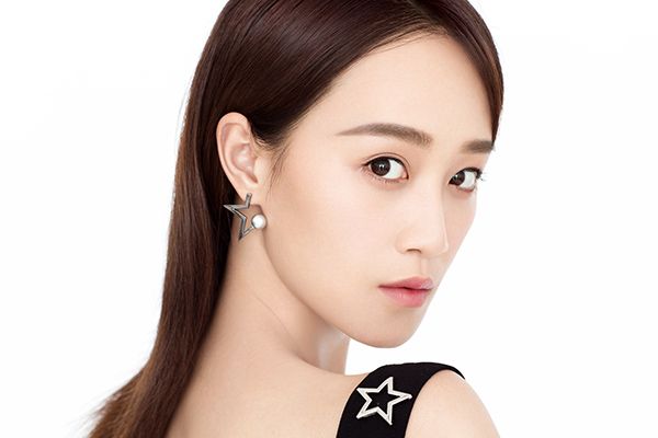 电视剧《逆光》商战悬疑氛围浓郁?张涵予和蓝盈莹复杂关系成谜?
