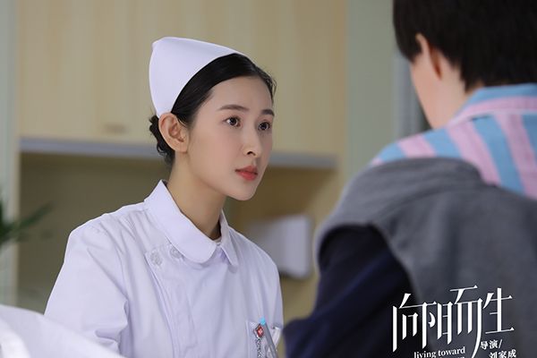 《向阳而生》是一部什么题型的电视剧?女主熊顿的原型是怎样的?
