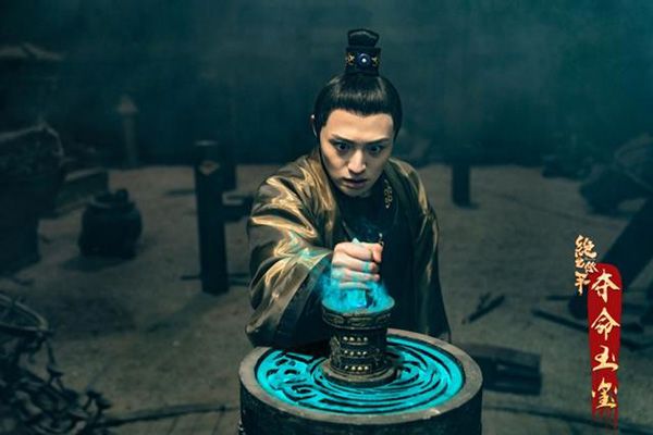 《绝世低手之夺命玉玺》讲述了什么?该剧改编自什么小说?