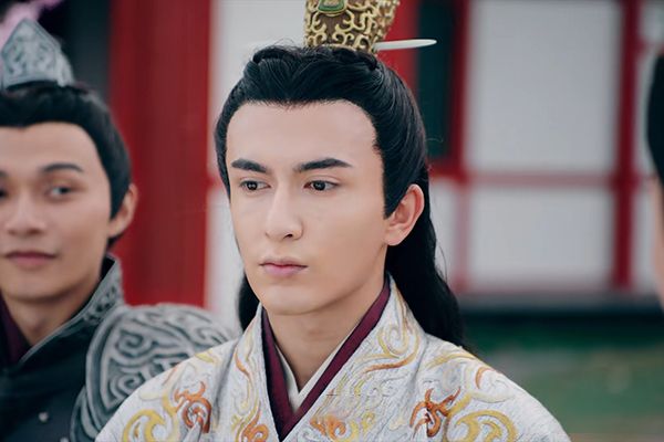 《替嫁医女》宇文邕再一次发病了?柳婧怎么做的?