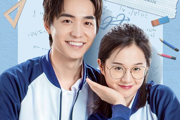 《你在我的右手边》诠释青春含义?极品同桌上演爱恨交织校园故事?