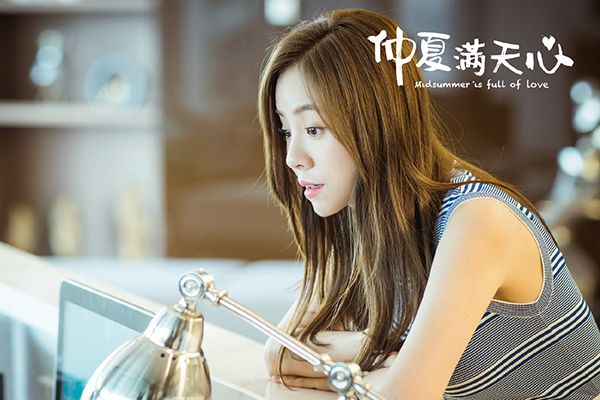 《仲夏满天心》选角经历了哪些波折?该剧主创团队实力有多强劲?
