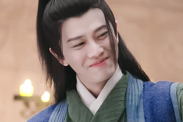 任嘉伦新剧《暮白首》有两副面孔?张慧雯为爱痴心守候?