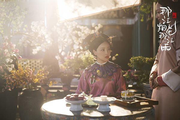 《那江烟花那江雨》彩凰为何会进宫?她的命运会发生怎样的改变?