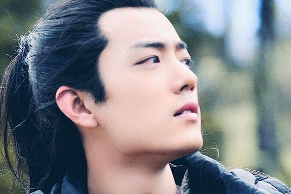 《狼殿下》为何迟迟不播?肖战能否凭借该剧洗白?