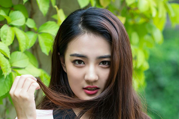 《风声》徐璐挑战伪总队机要室译电员顾晓梦?演员徐璐个人资料?