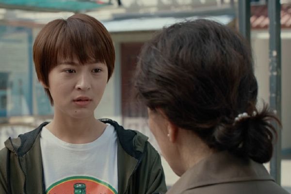 《非处方青春》伍玥为何交空白作业?孙时佗妈妈这时候来干什么?