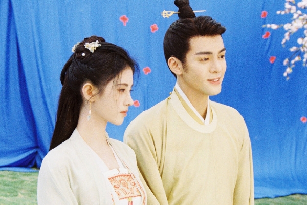 《慕南枝》鞠婧祎搭档人气小生曾舜晞?两位演员颜值高CP感十足?