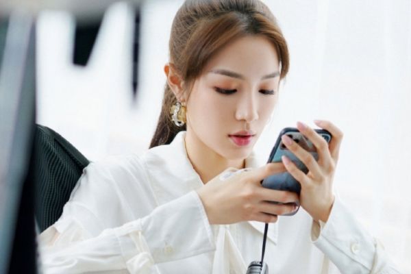 《我的爱与星辰》演员张楠出演女主辛辰?从一线女星变成小助理?