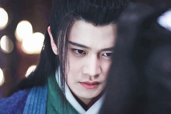《暮白首》任嘉伦一人分饰演两角吗?该剧的制作怎么样?