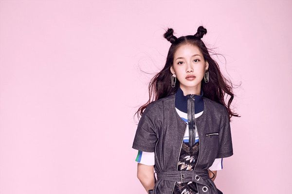 《孤独的野兽》讲述了什么故事?双男主之一朱正廷和谁有感情戏?