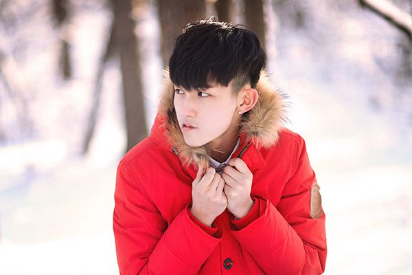 《第二次初见》电视剧演员表人物角色介绍?宋伊人和郭俊辰主演?
