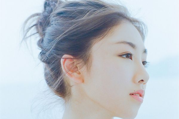 《我在香港遇见他》演员表颜卓灵扮演的是谁?颜卓灵有哪些作品?