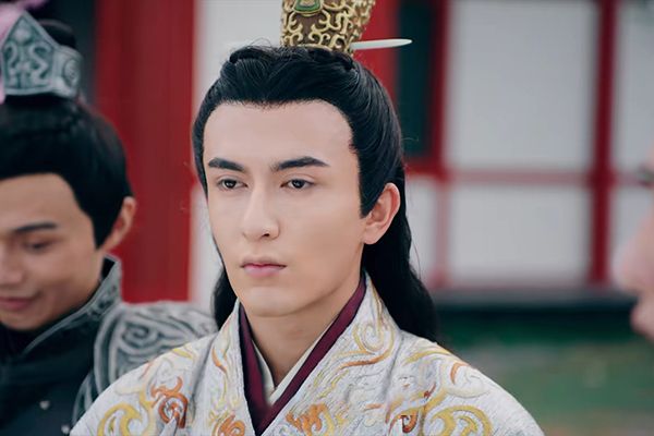 《替嫁医女》宇文昭知道柳婧受难后怎样做的?结果怎样了?