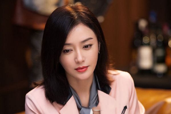 《怪你过分美丽》真的是一部敢拍的电视剧吗?看莫向晚如何公关?
