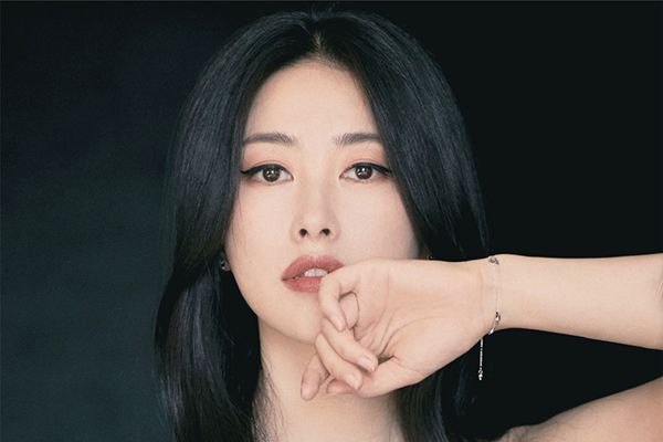 《乔家的儿女》改编自哪部小说?电视剧剧情与原著小说有哪些不同?