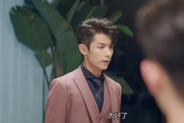 《99分女朋友》新剧开播赵弈钦被批炒作什么情况?看于正怎么说?
