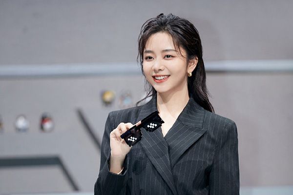 《锦心似玉》谭松韵上演年龄性格反差萌?谭松韵钟汉良CP感太强?