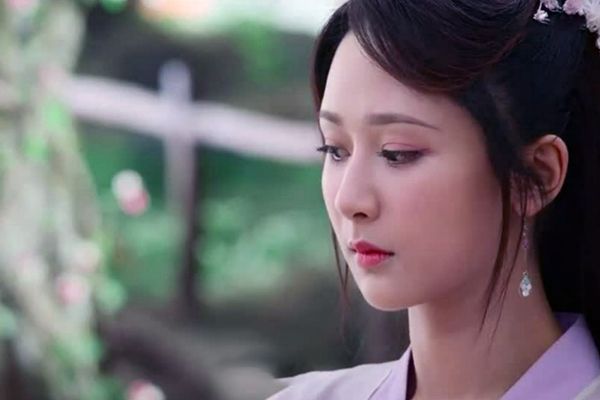 《香蜜沉沉烬如霜》锦觅是怎么知道自己身世的?她和花神有什么关系?