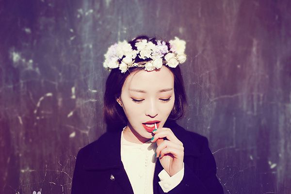 青春剧《左耳》黎吧啦化身T台女神?爱对了是爱情爱错了是青春?