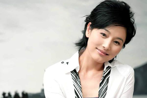 电视剧《妈妈在等你》演员表单?张延宋佳伦等实力派演员主演?