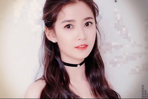 《镜双城》陈钰琪秒删微博是为何?李易峰被恶意拉踩引不满?