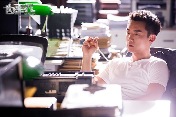 《也平凡》郑恺张国立父子反目成仇?郑恺为坚守正义大义灭亲?