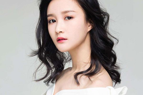 《全世界都不如你》裴子添李诺首次合作代表作?该剧有什么亮点?