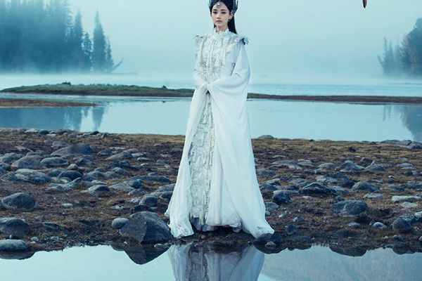 《朝歌》人气少女吴谨言早年作品被狂吐槽?这部剧能否爆火成谜?