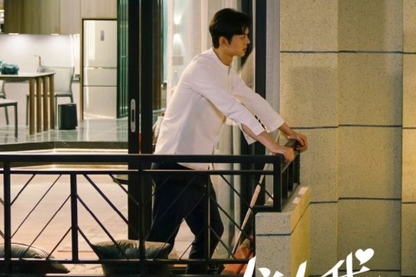 《住在我隔壁的甲方》谢彬彬饰演精英男李泽南?王子璇扮演叶璇?