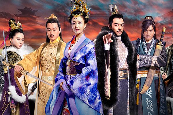 《爱无痕》伏蓉为何削发为尼终身不嫁?扮演者肖涵个人资料简介?