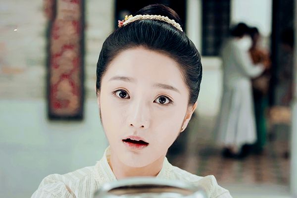 《小娘惹》娘惹是有什么含义?现在还有娘惹的存在吗?