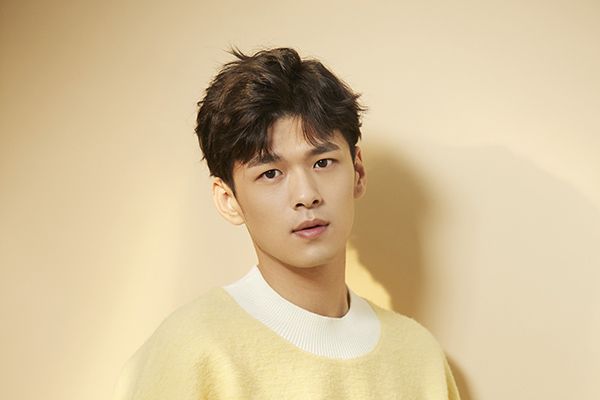 盛英豪新剧《沉默的证明》变警察?携手唐可人硬核探案一追到底?