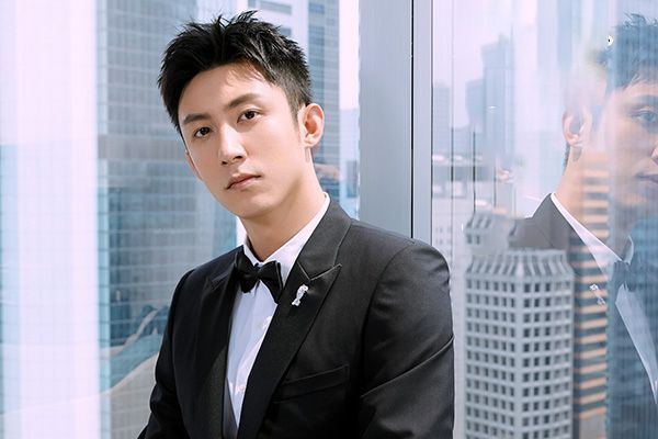 《幸福触手可及》黄景瑜绯闻影响该剧了?女一女二撑起该剧口碑?