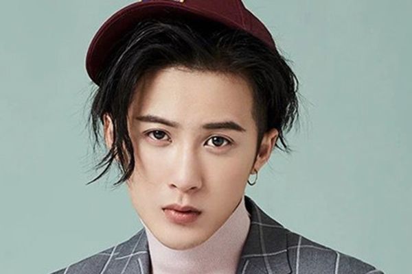 《爱的厘米》佟丽娅扮演机长尽显英姿飒爽?檀健次再演纨绔公子?