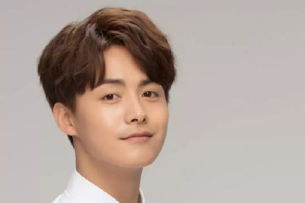《你好安怡》戚薇科幻剧中扮演机器人?搭档马天宇演绎人机爱情?