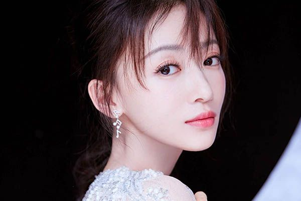 《我的砍价女王》女主夏浅是谁演的?扮演者吴谨言个人资料简介?