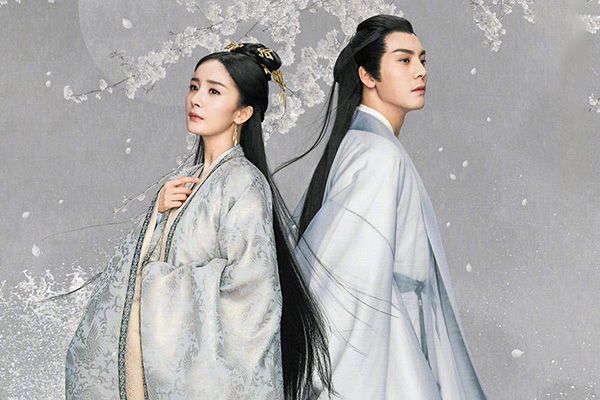 《斛珠夫人》是小说改编的?杨幂和陈伟霆合作几次了?