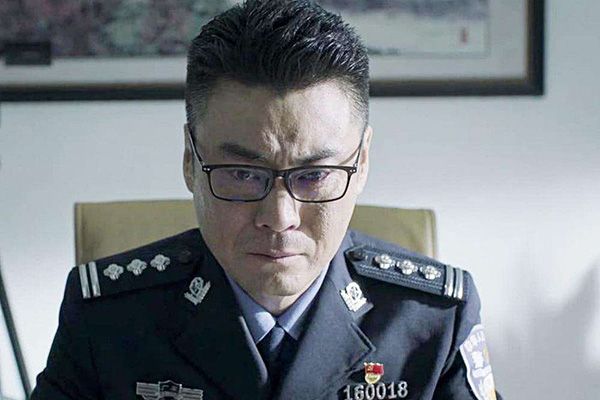 《破冰行动》警察局的内鬼是谁?蔡永强只是个背锅侠?