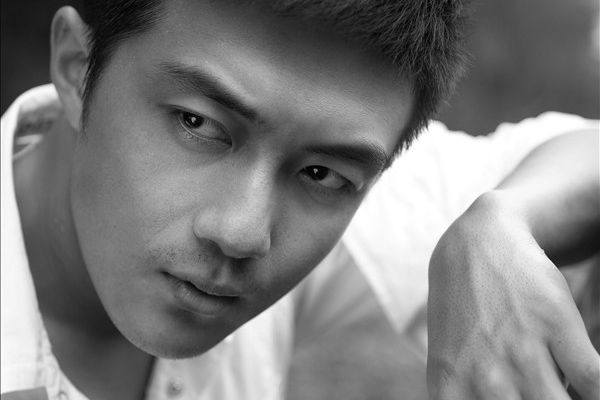 《那时的我们》李泽锋孙艺宁首组CP?演员李泽锋再次出演渣男形象?