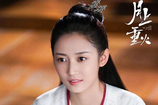 《月上重火》女主和女二都是唐嫣旗下艺人吗?唐嫣非常捧陈钰琪?