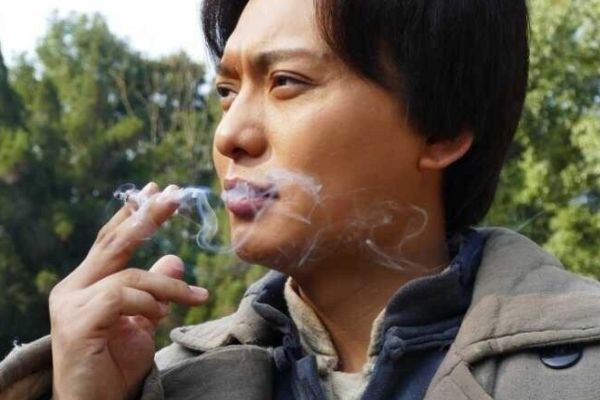 《光荣与梦想》青年毛泽东是谁扮演的?饰演者侯京健有哪些作品?