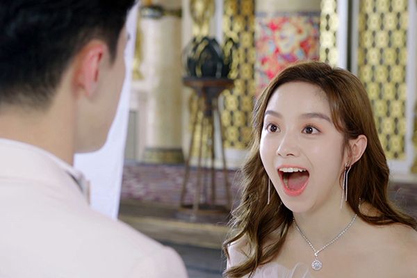 楼下女友请签收叶非墨一直找的人是谁?到底是他前女友还是温小暖?
